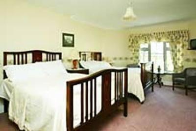 לינה וארוחת בוקר תומסטאון Abbey House מראה חיצוני תמונה